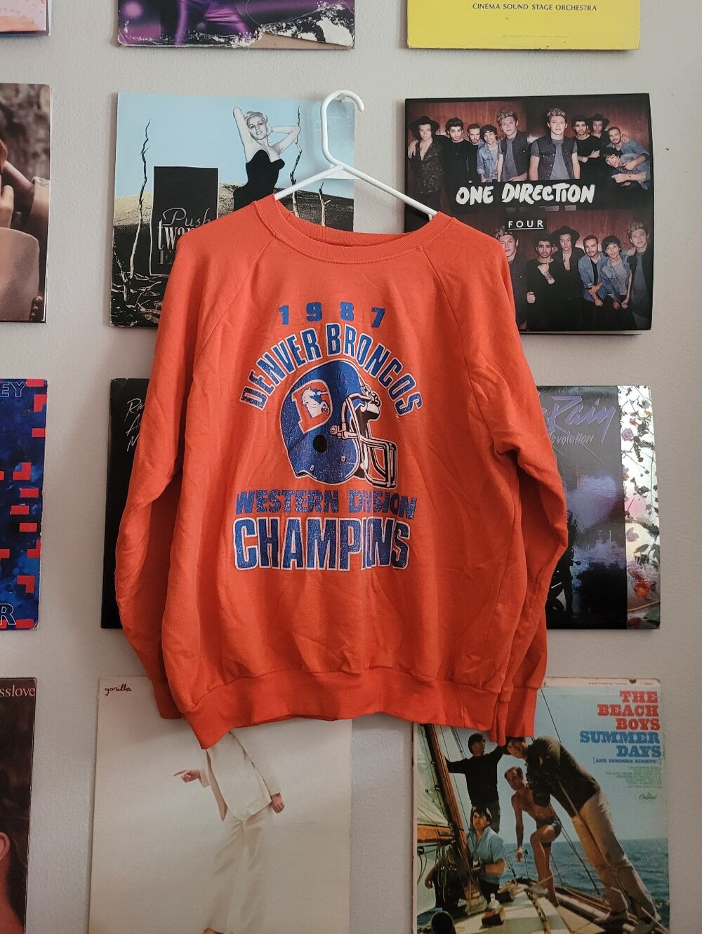 Denver Broncos 1987 Orange Champion Sweatshirt - Men's